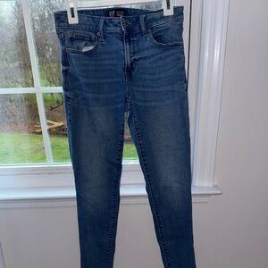 *⭐️GAP Jeans⭐️
Women’s 
💕size 8 Long💕